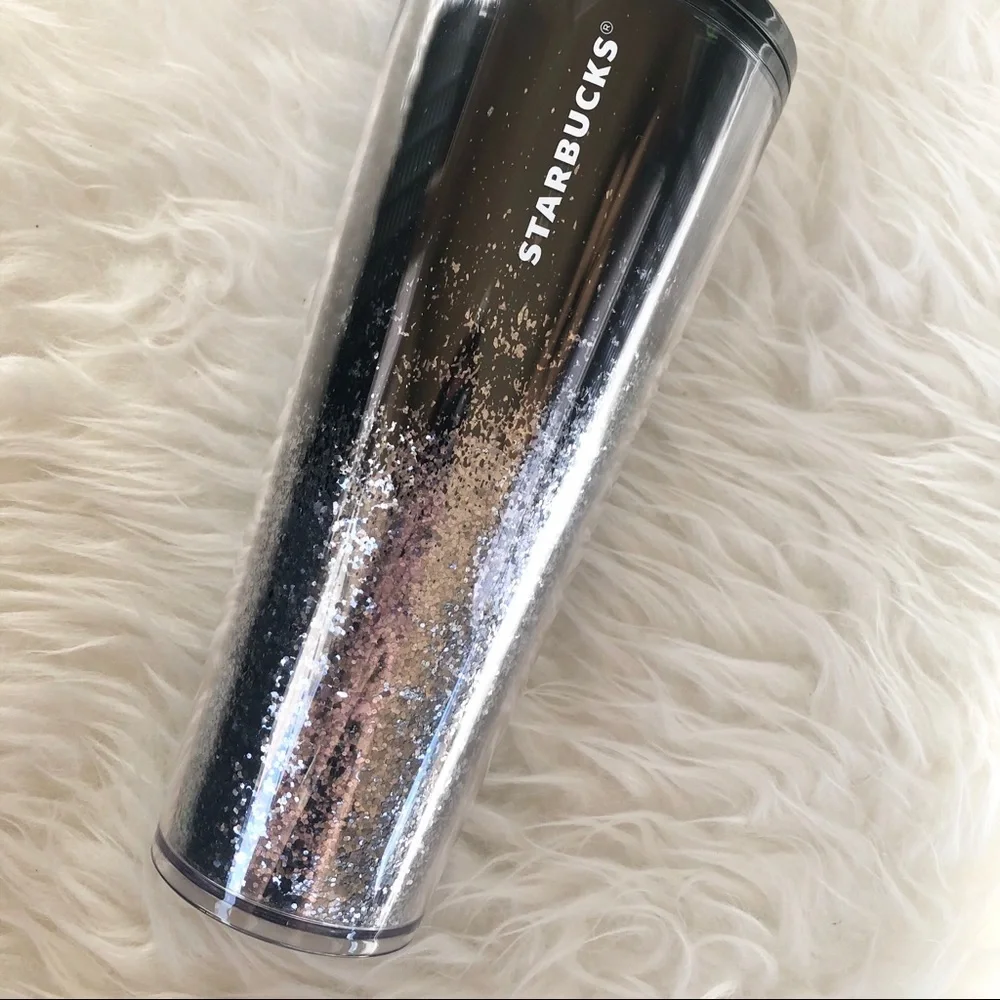 Starbucks 2019 holiday limited edition Venti cup